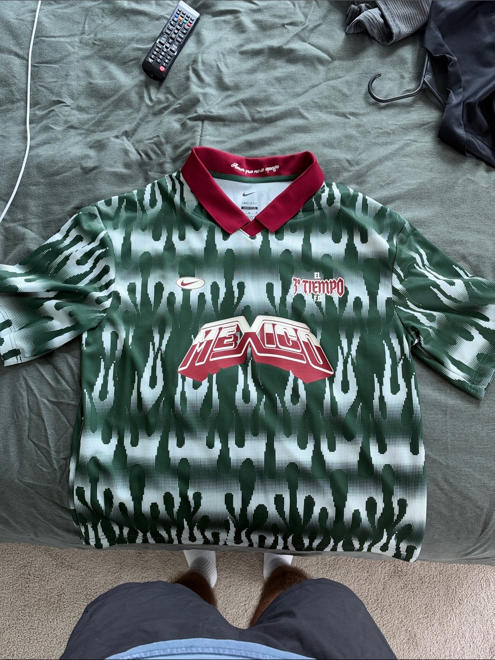 Nike Kids Green and White Mexico Graphic Soccer Polo with Red Collar